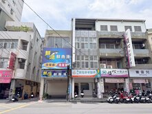 💰岡山捷運站火車站雙鐵共構角窗金店
