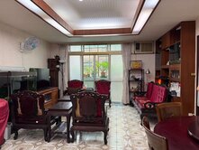 屋主誠售👍新東黃金二樓邊間採光大三房👉天井增建