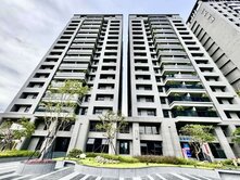 高大特區★永久棟距景觀三房平車★蔚藍海19