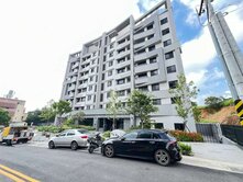 沙鹿家樂福鹿澤禮寓全新3房平車樹梢戶