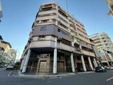 五福&amp;新崛江雙商圈1+夾 三角窗店住