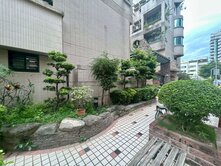 凹仔底富國商圈｜優質社區、鬧中取靜、適合愛家的您