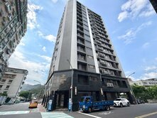 山佳火車站｜4年輕屋齡｜邊間高樓精裝美3房