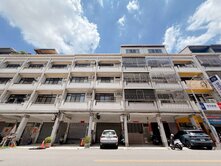 四品牌獨家｜水湳經貿園區｜40坪大地坪臨路透店