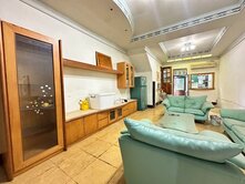 小舷好屋【近城隍廟】稀有透店⎮可自用可出租⎮地點強