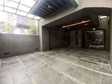 凹子底公園 I 超大地坪 I 電梯三車豪墅