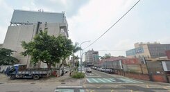 三鐵共構醒目黃金大角地｜三面臨路百坪大面寬住三建地