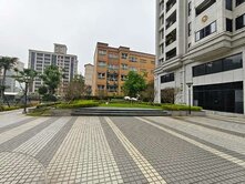 專賣~經國翫三房雙車位