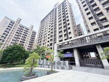 高鐵特區~櫻花獨綻室內20坪精裝兩房平車