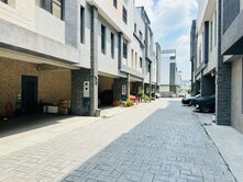 ❤️中興國中旁新屋3車位邊間寬墅