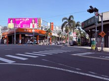 楠梓近家樂福/益群橋臨路騎樓店面透天