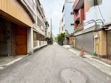 獨家/西區10米面寬/B1~1樓+車位公寓