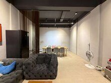洽承辦最便宜！面綠川舒適街廓！百坪空間５房車庫