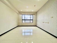 內壢前站微笑城堡高樓景觀美兩房車