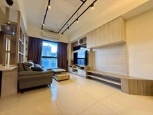 🏡健行路幸福公園景觀2+1房車高樓景觀.舒適成家