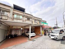 翔仁願景正25米路金店面