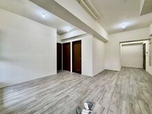 你不需要買3房。只需要2衛。中研首席2房車。胖先生