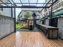 東園綻電梯兩房+車位