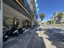 農十六住四店面｜明誠路面寬9米｜地坪49坪透天