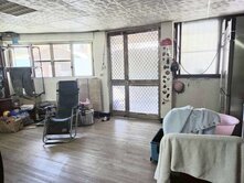 86快速路喜樹國小雙臨路朝南透天-B030