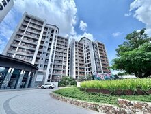 久樘四季Villa｜稀有一樓3.6米挑高休旅車位