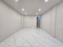 中興商圈精華地段 /崇光國小旁/全新整理透天美宅