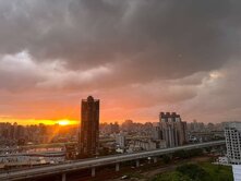 單元12華太怡人頂樓帝王視野戶尬連號雙平車