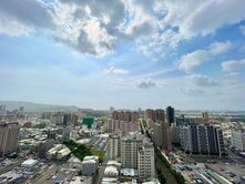 京城鉅誕#稀有高樓層景觀#質感5房双平車	豪邸		