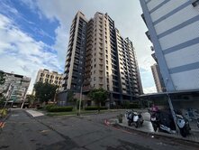 『福懋毓品』小港漢民商圈高樓層2+1房加車位