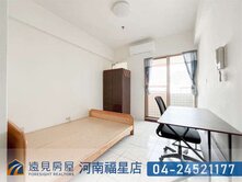 專任黎明春秋獨立陽台電梯美套房|遠見房屋
