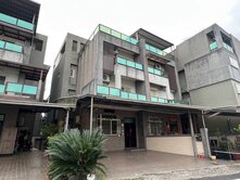 近羅東省道旁5房電梯別墅~台灣房屋婕如~小豬