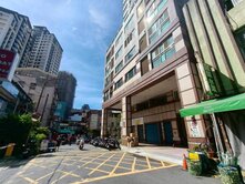 市中心店面0960-739786