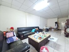  東區自住首選大空間透天靜巷Lalaport生活圈