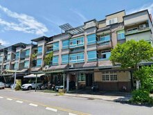 羅東國中旁11米大面寬近百坪透天店住
