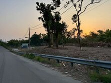 竹崎交流道農地+建地