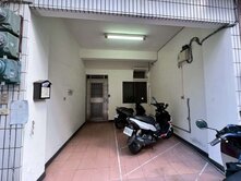 🍎左鼓小余🍎建工商圈│八套收租學舍│稀有釋出