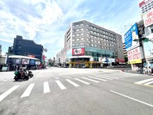 一中商圈💫臨20米路｜五米面寬｜長期穩定高收租