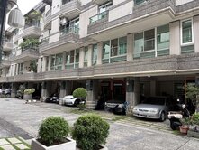 專-鳳翔學區正四樓社區型車墅