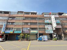 近鳳山三井LaLaport店住合一透天