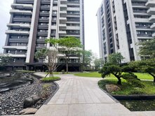 宜蘭地標宜運旁大坪數車位大樓～住商蓮姊