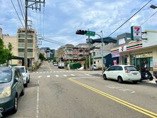 熱~超狂A案低於實登十期住店！32坪大空間門前停車