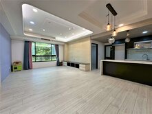 使用39坪《蒙馬特花園》邊間３房雙車