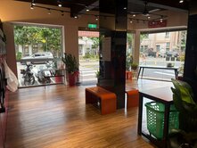 內壢火車站收租大面寬23套房+店面三角窗透店