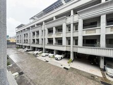 近高雄大學｜面寬輕屋齡質感裝潢｜孝親雙車透天