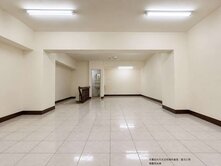 建工商圈/10米街上/平面車位/面寬樓店