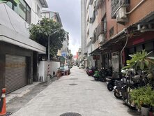 ⭐五福商圈⭐新興高中⭐前路後巷⭐金賺錢收租店面⭐
