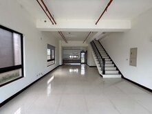 龍潭市區旁｜龍心悅｜邊間店住｜雙層店面｜雙車位