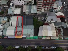 東區民族國小旁稀有雙面路店面建地