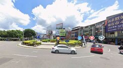 獨家)埔里市區圓環~5大房4F臨路美透天門前停車