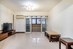🍎邊間三面採光🍎仁愛國館大三房★住商游佳諭